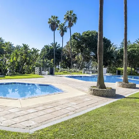 アパート 3 Bedroom Pool View